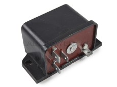 Lada Niva Remote Switch / Low Beam Relay (PC527)